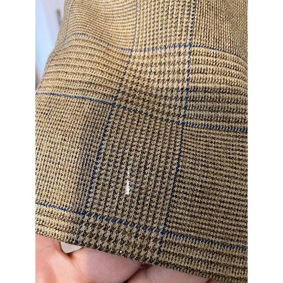 Tan Plaid Men's 40 or Large Vintage Overcoat Trench Coat Zip Out Lining - Picture 8 of 8